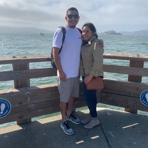 Meet your Posher, Cesar